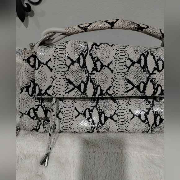 Hang bags 6126 - Picture 8 of 15